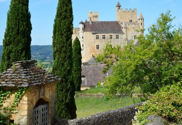 6 beautiful villages near Bordeaux
