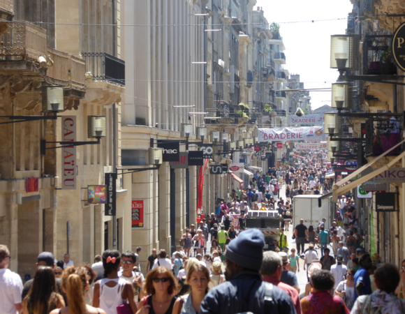 Rue Saint-Catherine: the longest shopping street in Europe