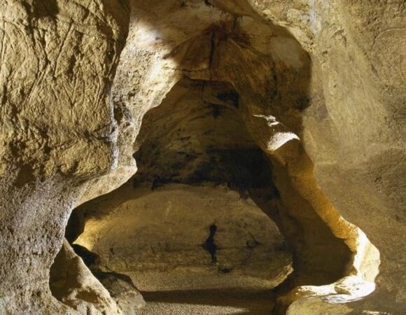 La cueva de Pair-non-Pair: monumento histórico desde 1901