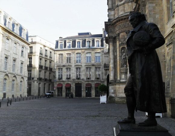 Place du Chapelet: encanto histórico en el corazón de Burdeos