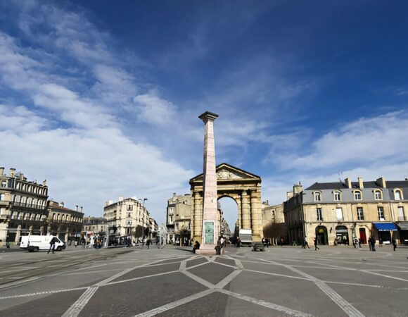 The Place de la Victoire in Bordeaux, the former Place Saint Julien.