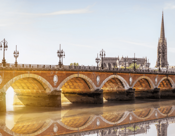Burdeos en junio: 10 formas de disfrutar la ciudad como un local