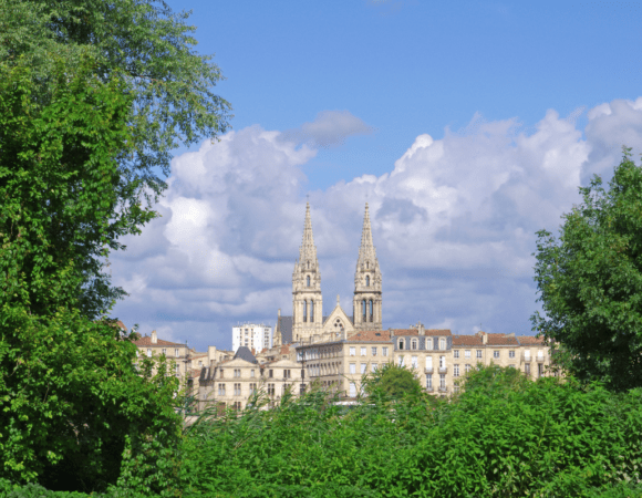 48 Hours in Bordeaux: 10 Essential Tips for First-Time Visitors