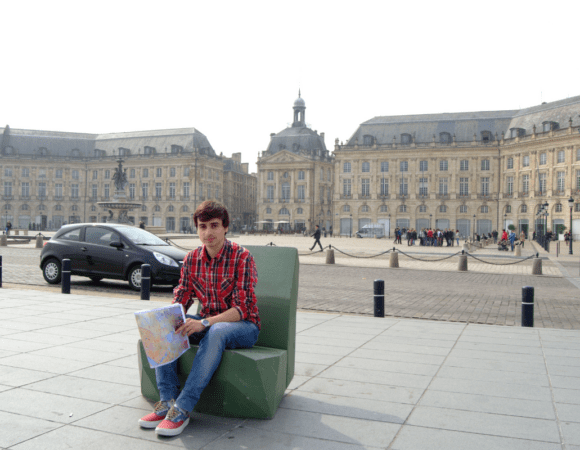 How Long to Stay in Bordeaux: 6 Things to Consider Before You Book